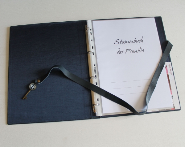 Stammbuch "Schlüssel mit Anker" DIN A4, blau